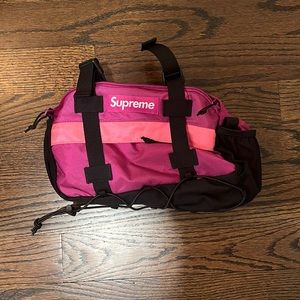 Supreme Belt Bag